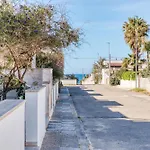 A 100 M Dal Mare * 托雷圣乔万尼乌