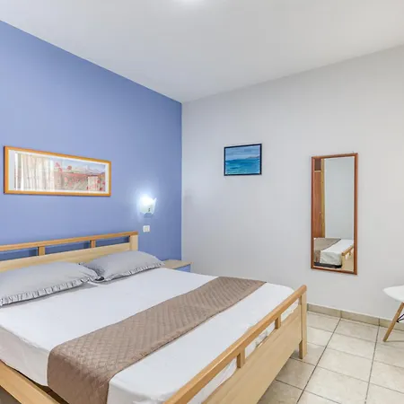 Apartament A 100 M Dal Mare *
